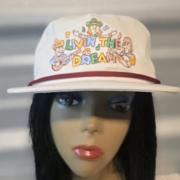 Livin' the Dream White Hat - Picture 1 of 5